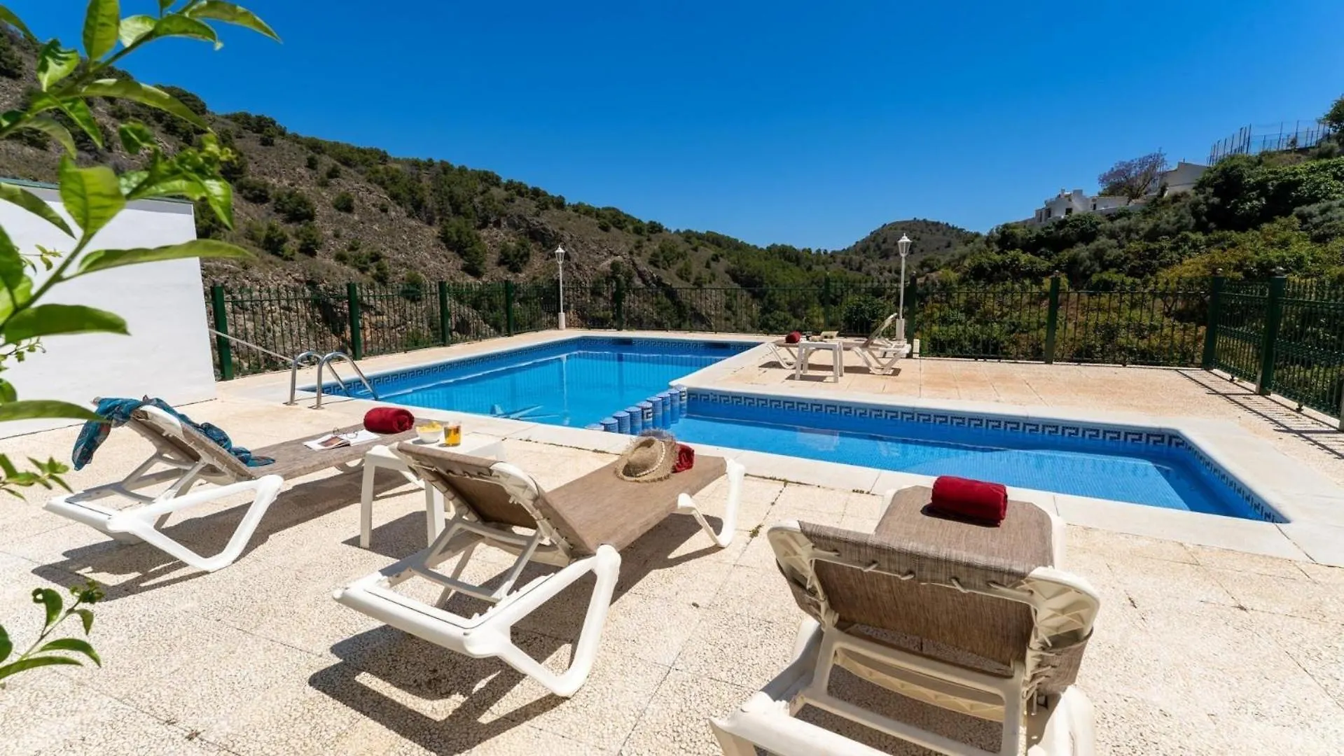 Ferienhaus Mit Privatpool Fuer 6 Personen Ca 170 Qm In Frigiliana, Andalusien Costa Del Sol 펜션 프리질리아나