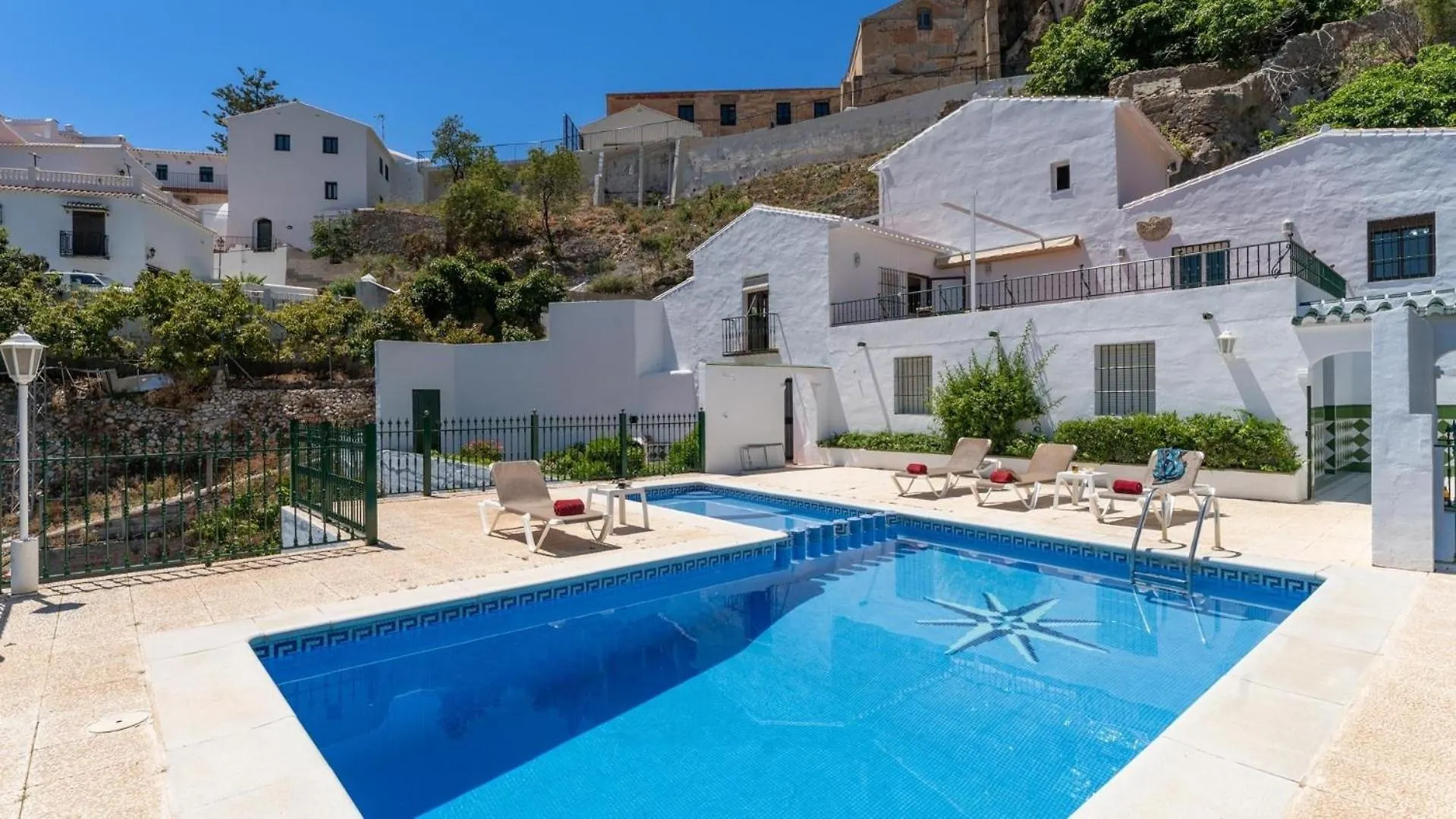 Ferienhaus Mit Privatpool Fuer 6 Personen Ca 170 Qm In Frigiliana, Andalusien Costa Del Sol
